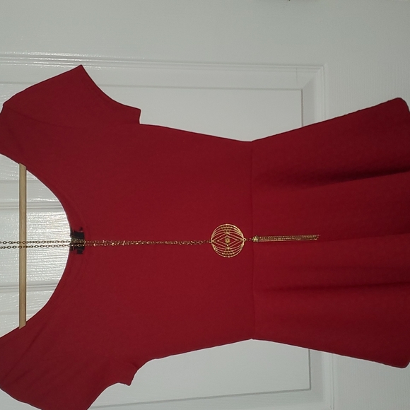 Dressy, short sleeve top with gold necklace, Color: Red - Picture 7 of 7